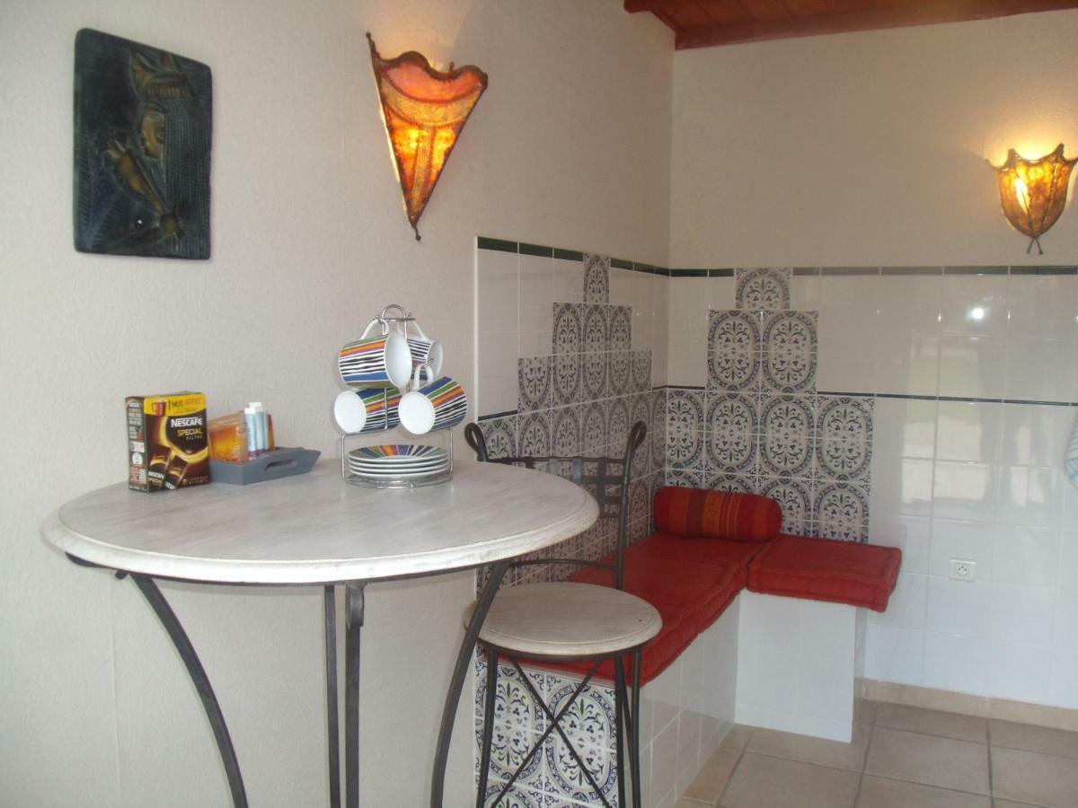 Le Clos Des Palmiers Saint-Ouen-d'Aunis Экстерьер фото